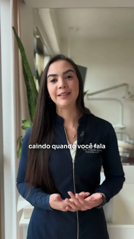 Dra. Brenda Rodrigues