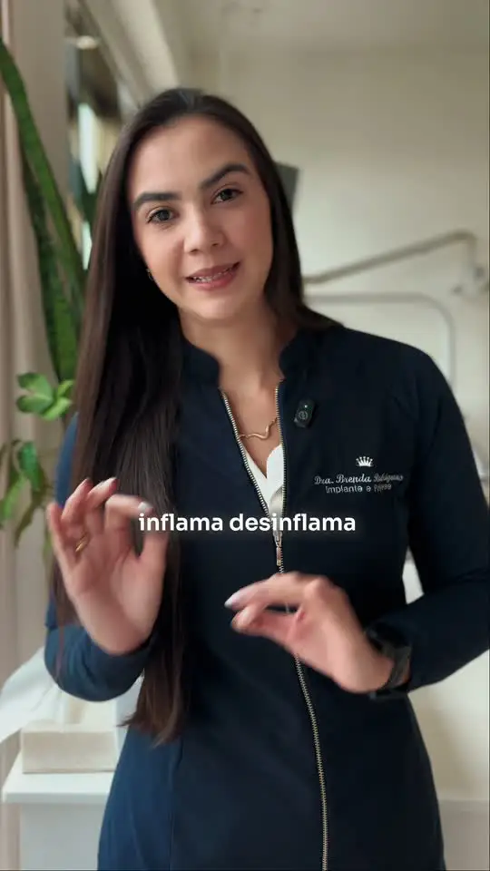 Dra. Brenda Rodrigues